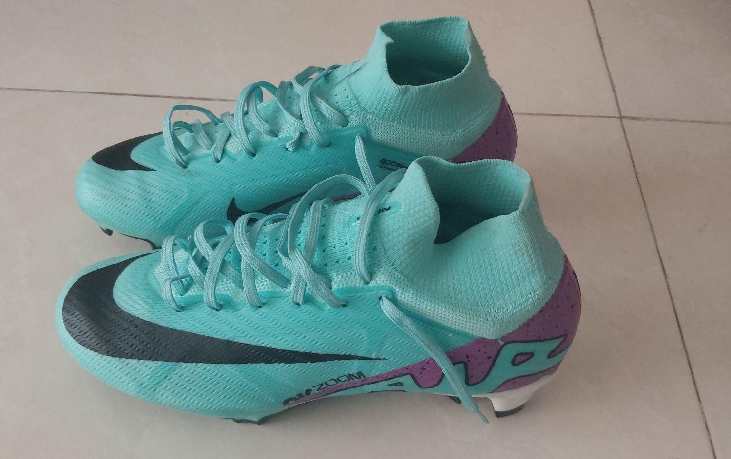 کفش فوتبال مرکوری ایرزوم نایک مخصوص زمین چمن|کیف، کفش، کمربند|همدان, |دیوار