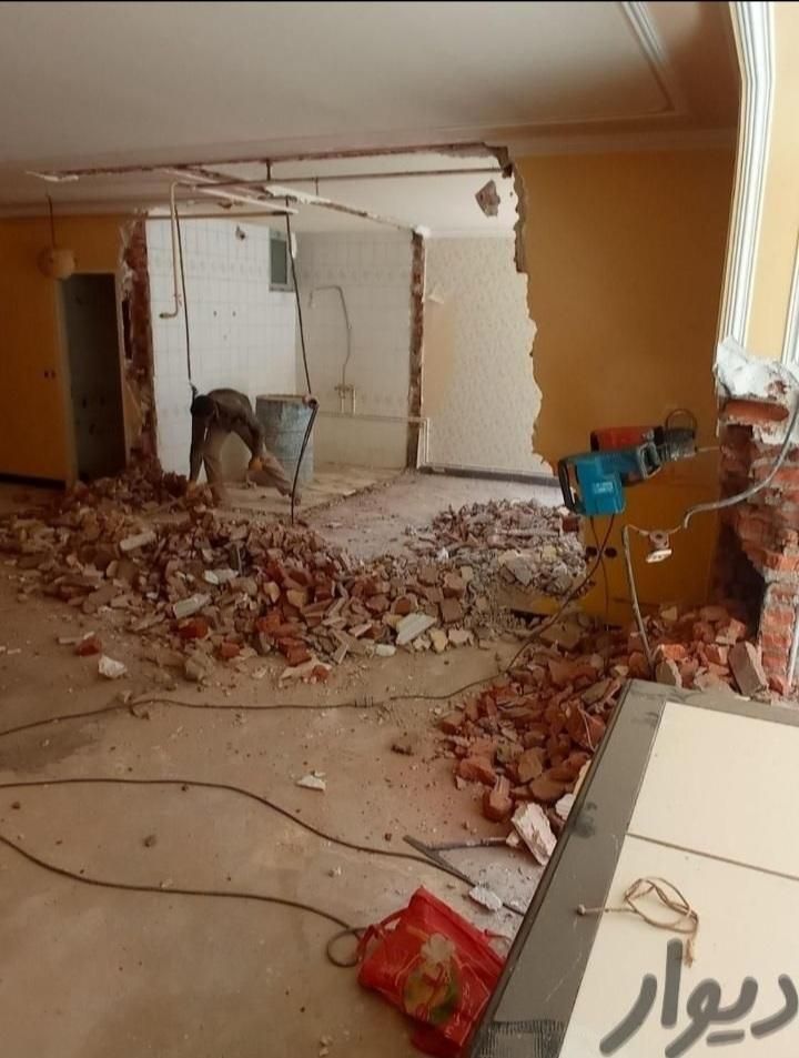 بتن کن تخریب کار ساختمان تخریب کاری کلی وجزئ|خدمات پیشه و مهارت|تبریز, |دیوار