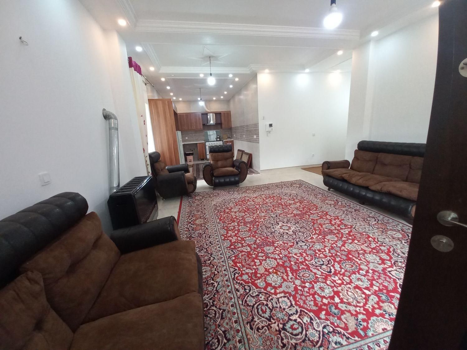 اجاره ویلا و سوئیت اپارتمان باویوی جنگل|اجارهٔ کوتاه‌مدت آپارتمان و سوئیت|نشتارود, |دیوار