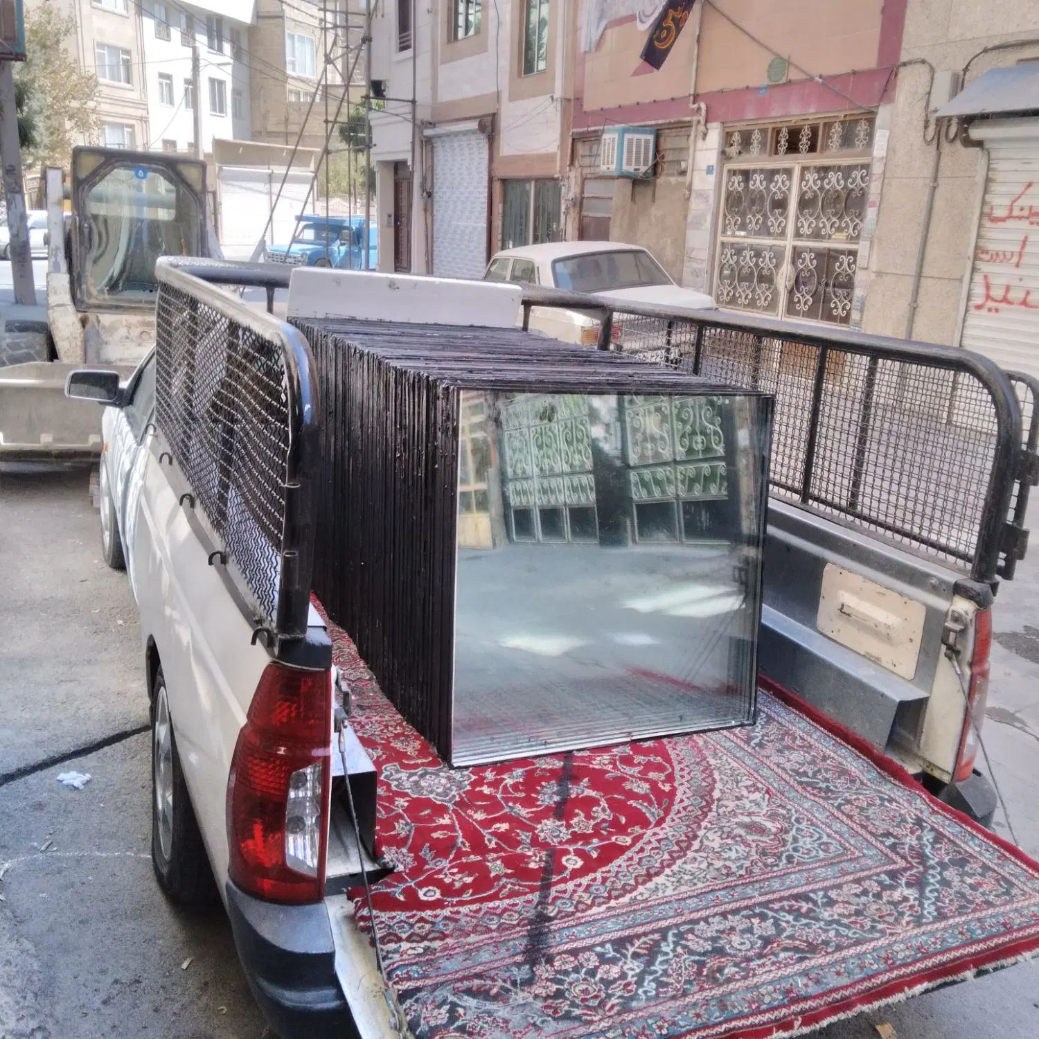 باربری وانت حمل بار کارگر اهری منظریه فردیس آریسان|خدمات حمل و نقل|فردیس, شهرک شهید حسینی|دیوار