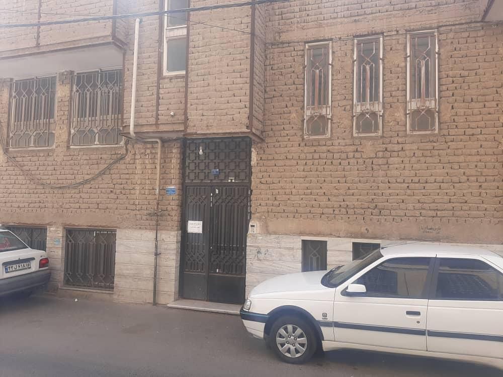 ساختمان مناسب ساخت و ساز|فروش خانه و ویلا|قم, صفائیه|دیوار