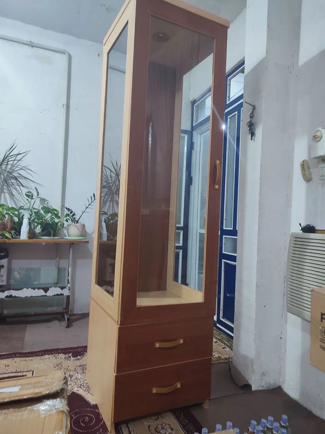 بوفه کاملا سالم|بوفه، ویترین، کنسول|رشت, گلسار|دیوار