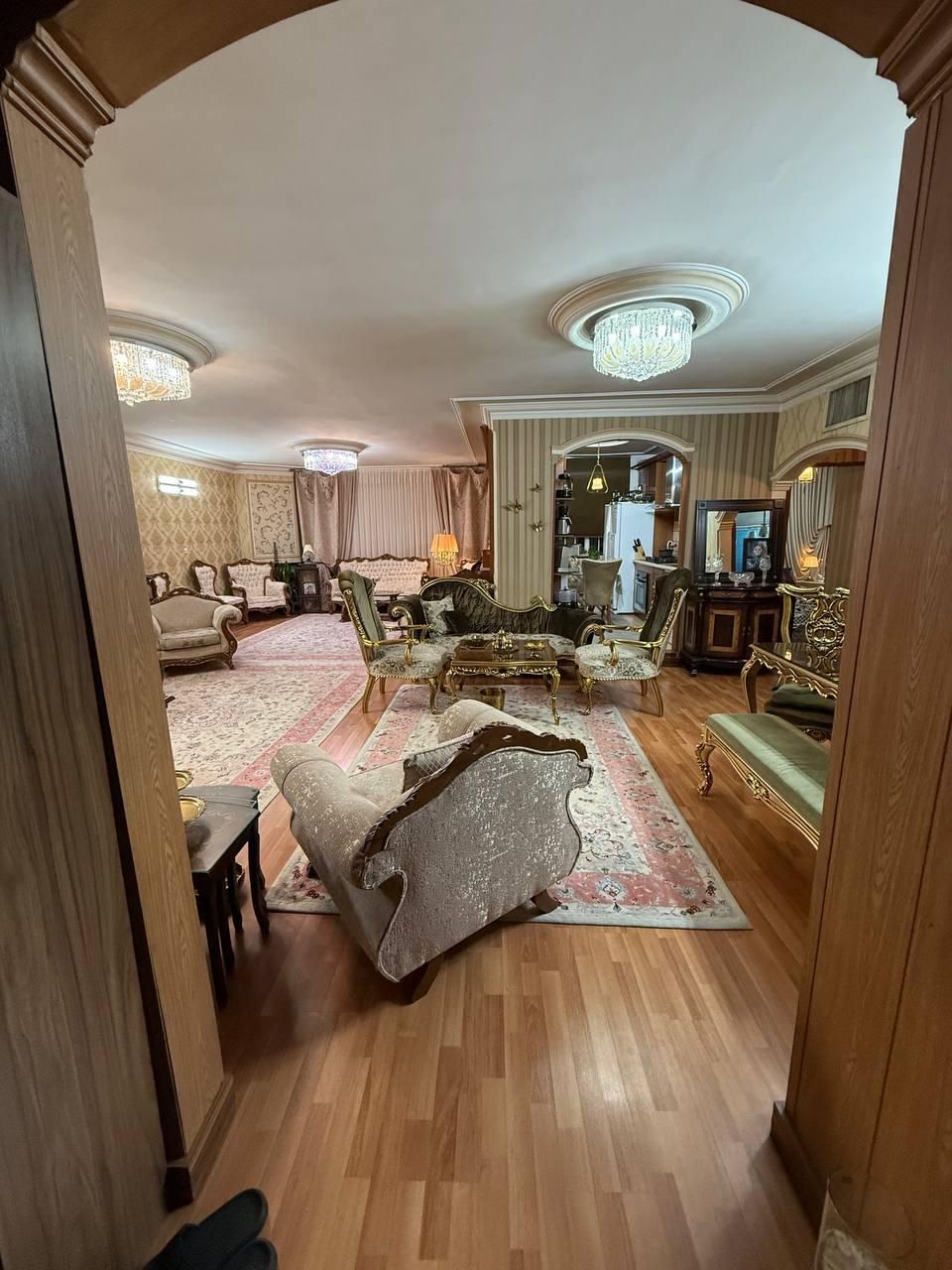 آپارتمان ۱۱۸ متر طبقه4 باآسانسور هنرستان (نسترن)|فروش آپارتمان|مشهد, نیروی هوایی|دیوار