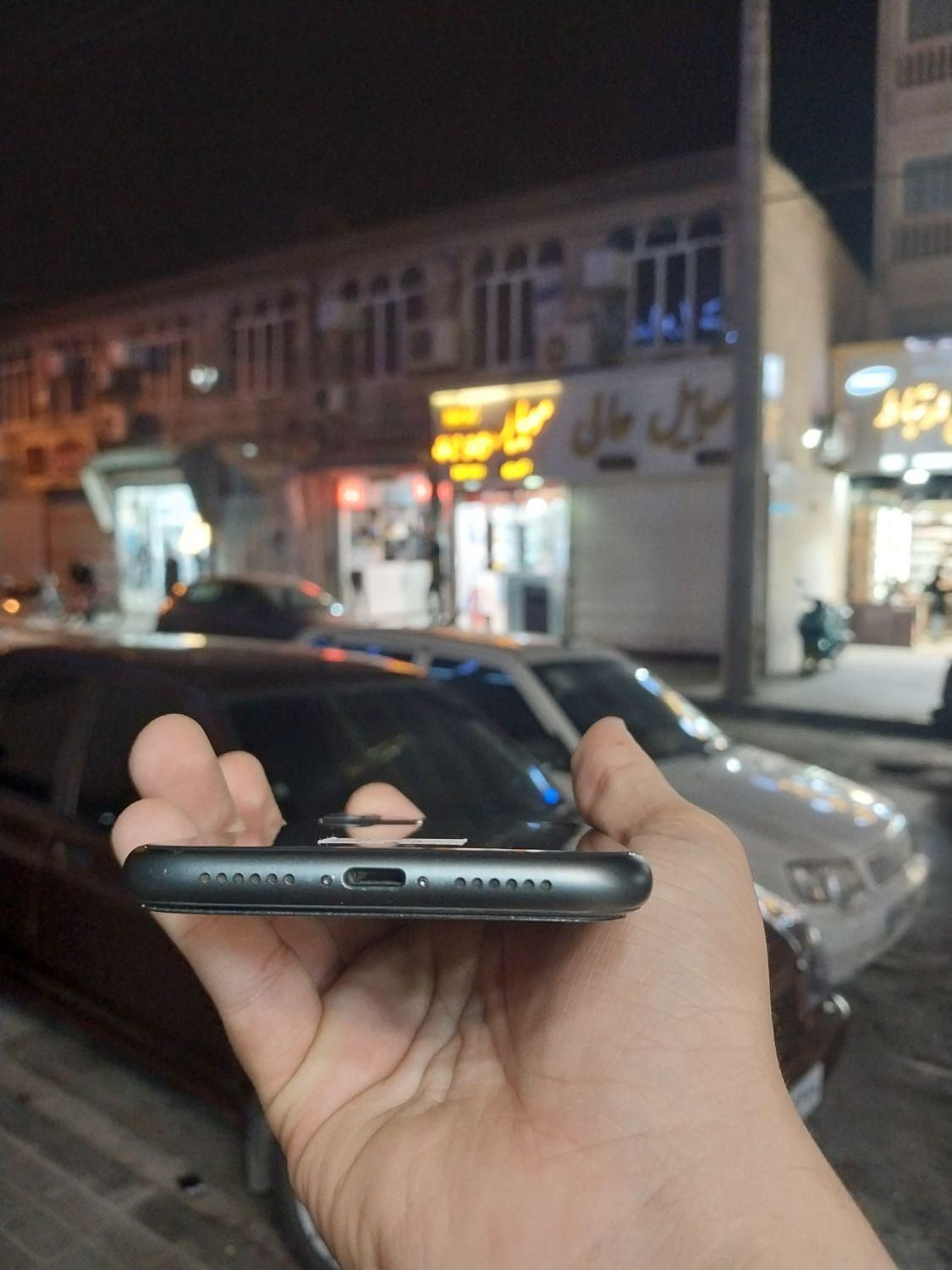 اپل iPhone 11 با حافظهٔ ۱۲۸ گیگابایت رنگ سفید|موبایل|مشهد, هفده شهریور|دیوار