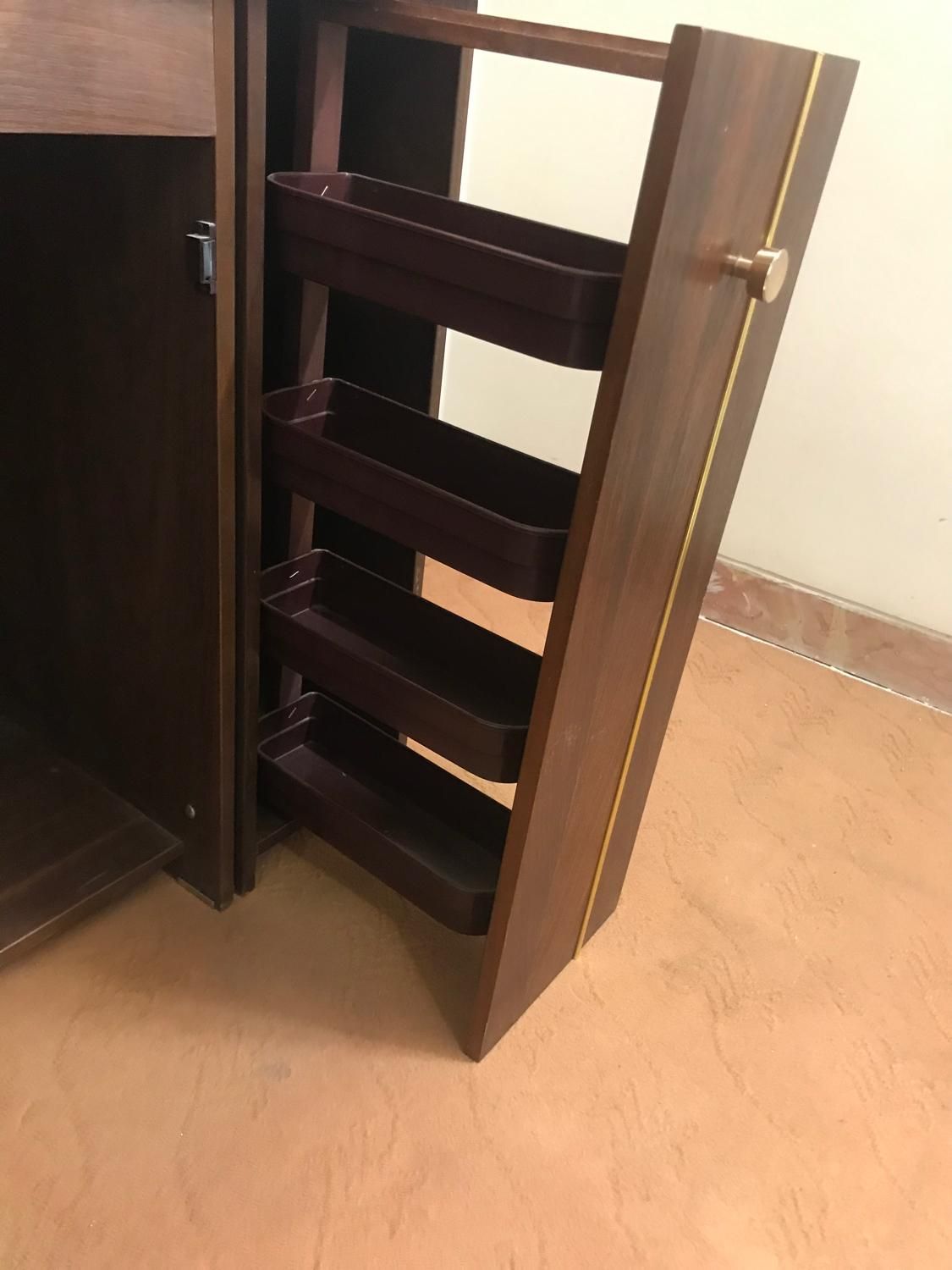 میز چرخ خیاطی|لوازم خیاطی و بافتنی|یزد, |دیوار