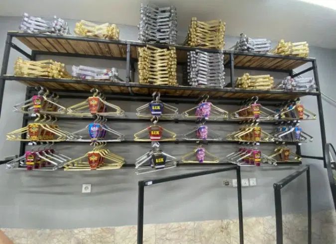 پخش عمده رگال لباس و چوب لباسی|فروشگاه و مغازه|گرگان, |دیوار