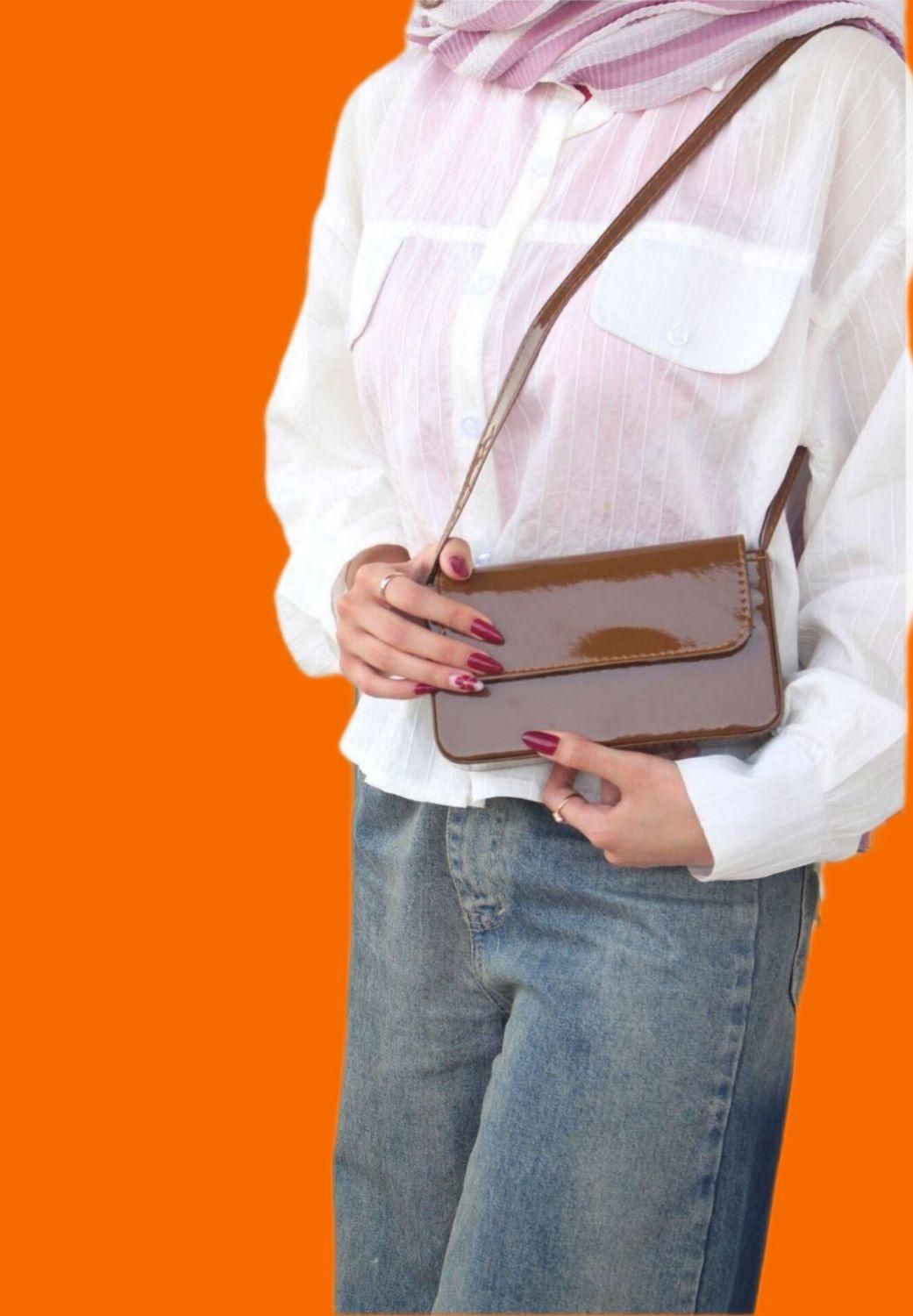 کیف زنانه عمده|کیف، کفش، کمربند|رشت, سعدی (تختی)|دیوار