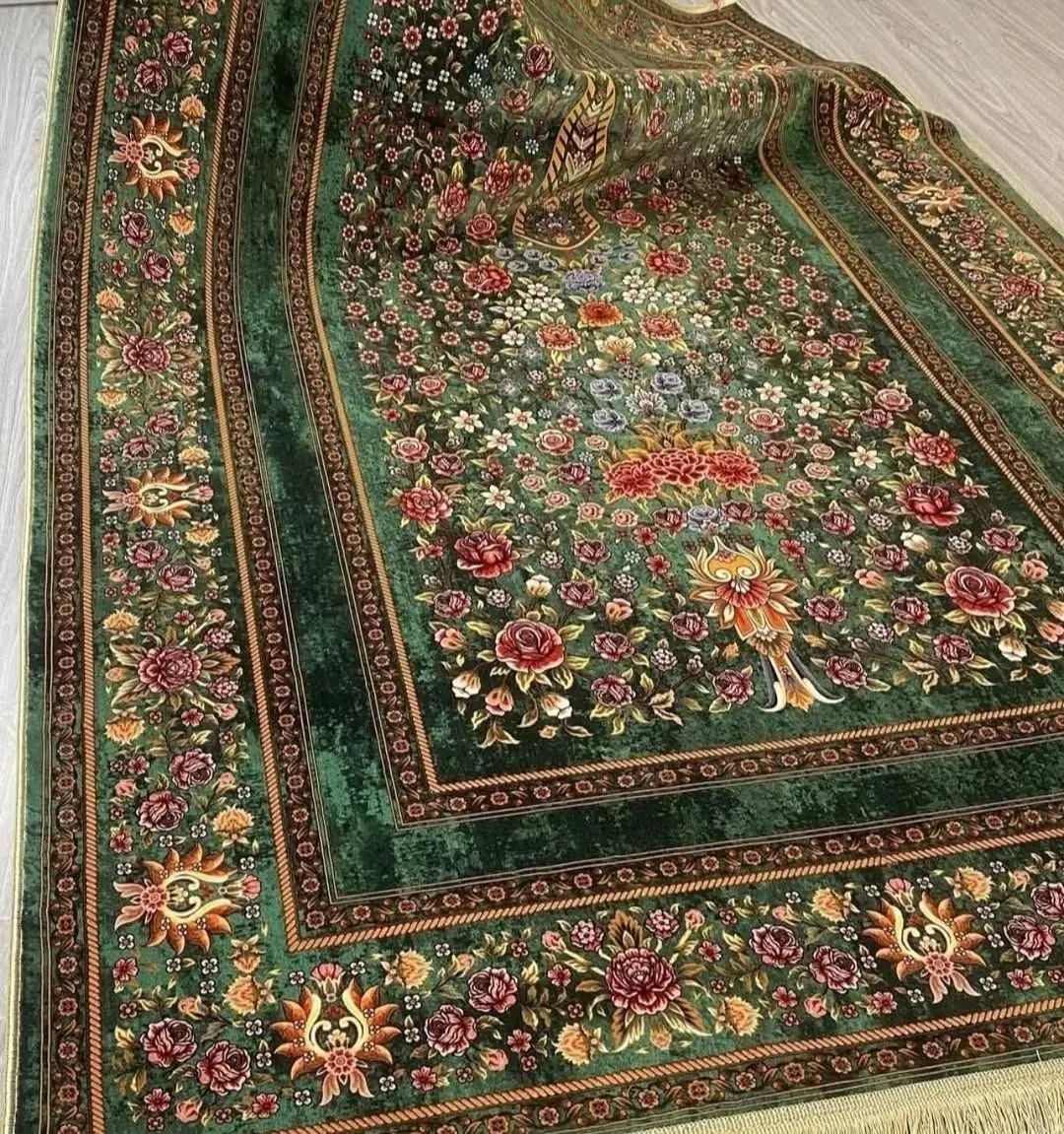 فرش کلاریس ابریشمی باغ گل سبز درخت زندگی هلنا|فرش|کاشان, شهید زجاجی|دیوار