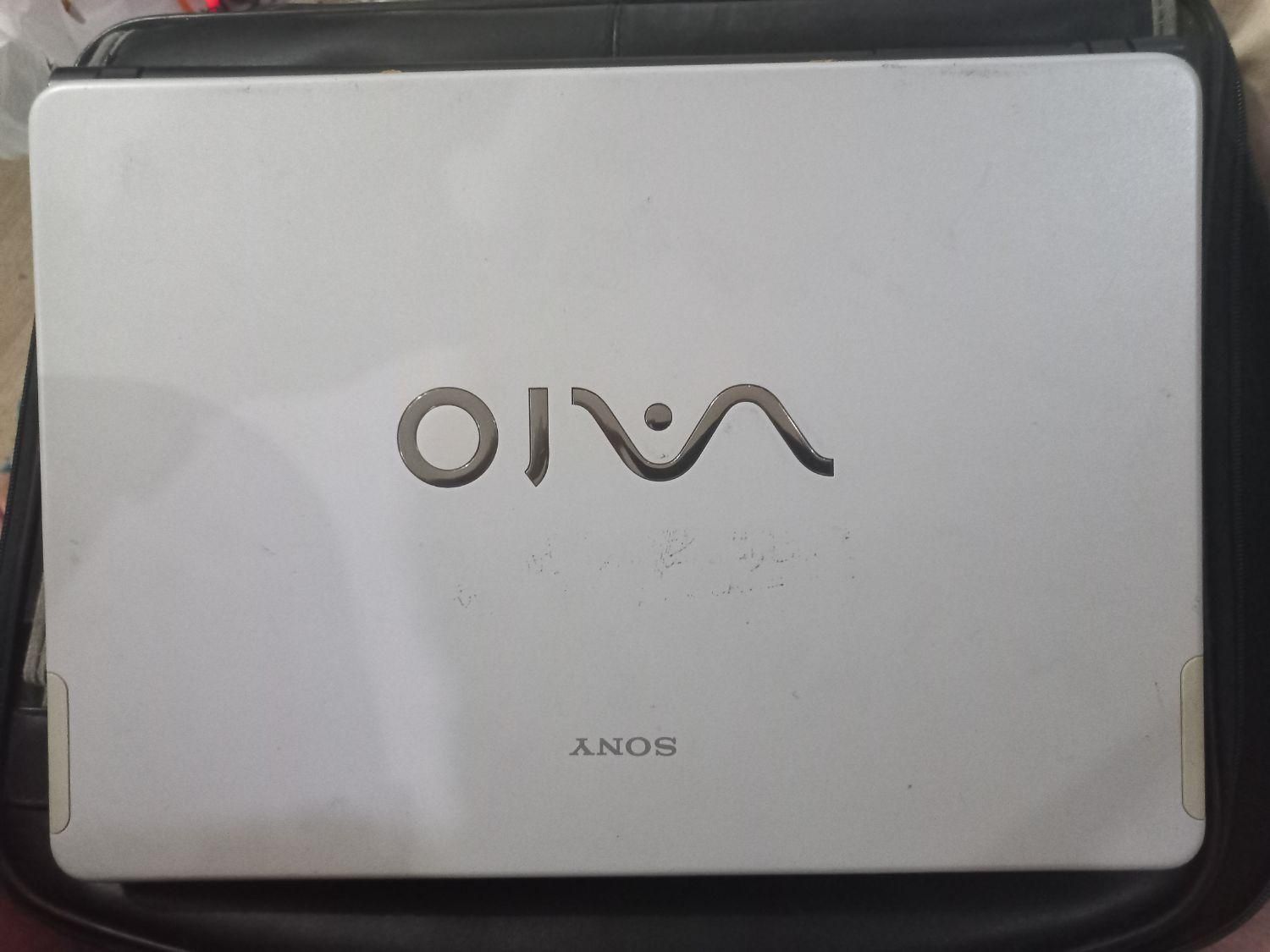 لپ تاپ سونی به همراه شارژر و کیف|رایانه همراه|رشت, جهاد|دیوار