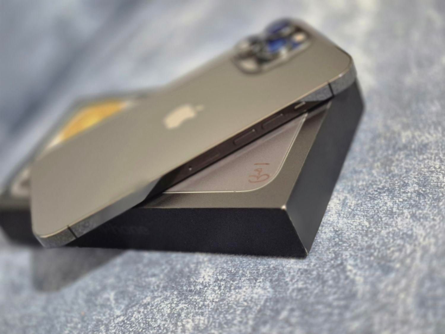 اپل iPhone 13 Pro Max با حافظهٔ ۱ ترابایت|موبایل|تهران, سبلان|دیوار