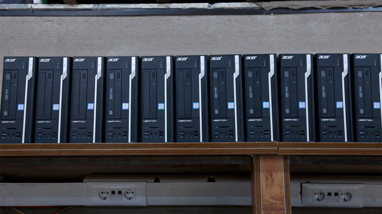 سیستم کامپیوتر acer|رایانه رومیزی|مشهد, راه آهن|دیوار