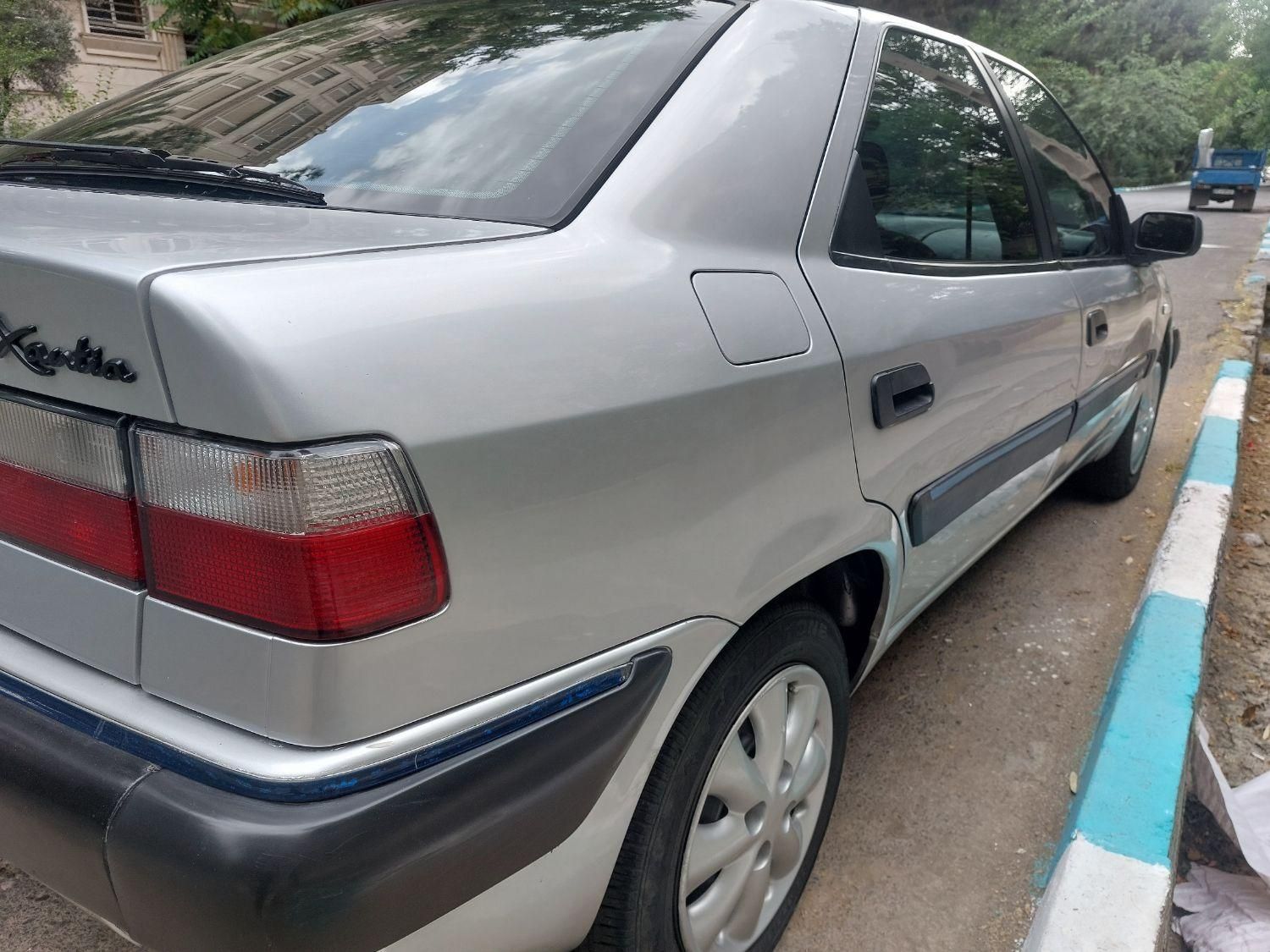 زانتیا 2000cc،مدل۸۶کم کار،بدون خط و خش،فنی تضمینی|خودرو سواری و وانت|تهران, صادقیه|دیوار