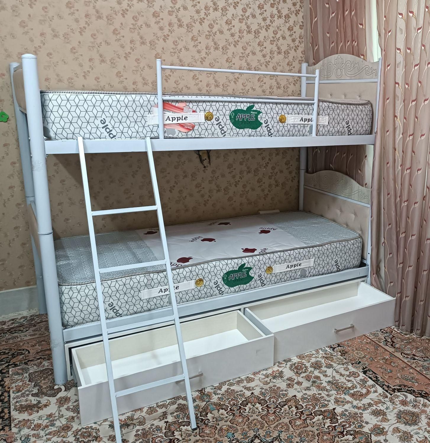 تخت دوطبقه وکیوم|تخت و سرویس خواب|یزد, |دیوار