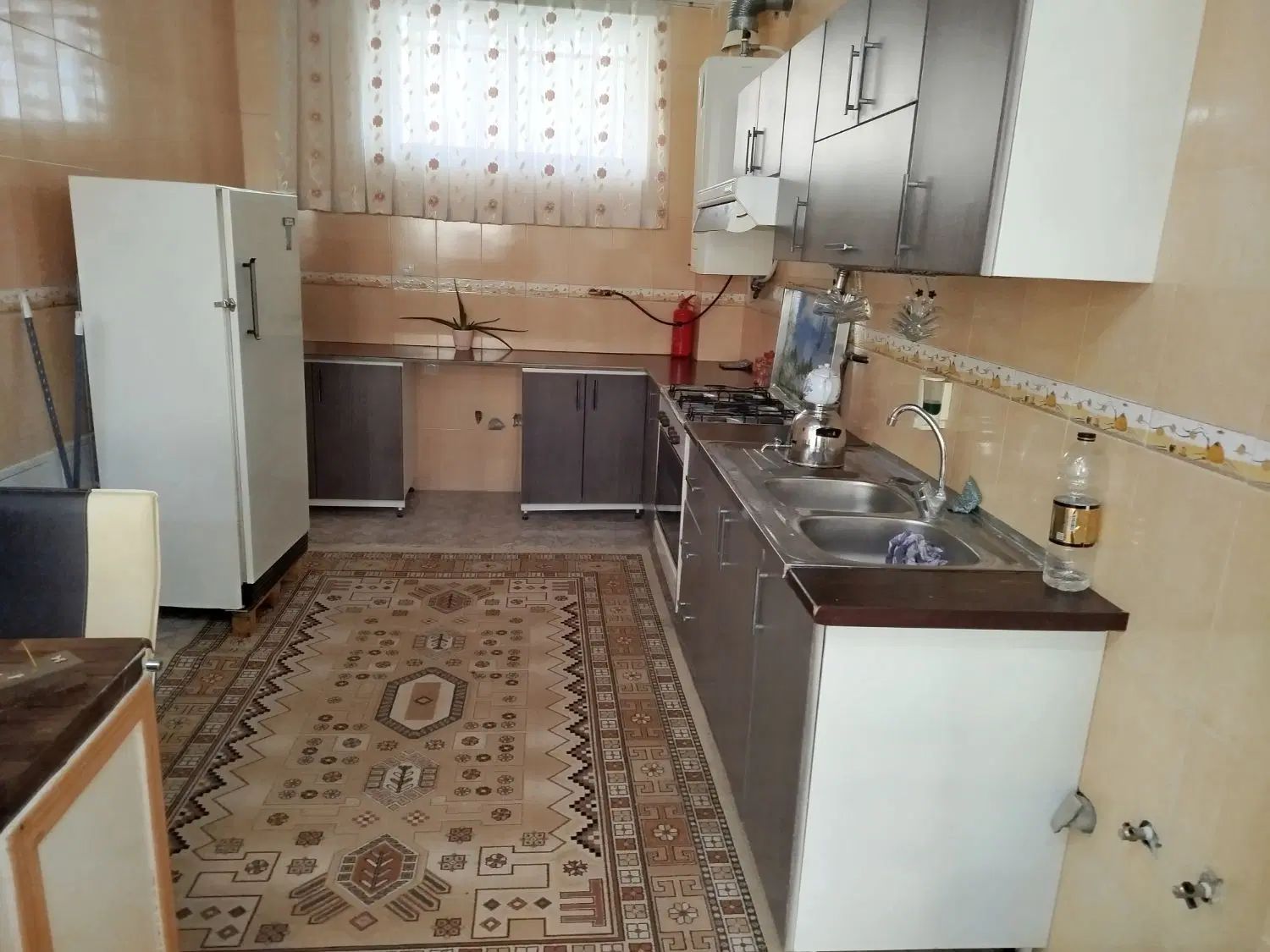 منزل مبله با پارکینگ|اجارهٔ کوتاه‌مدت آپارتمان و سوئیت|اصفهان, کنگاز|دیوار