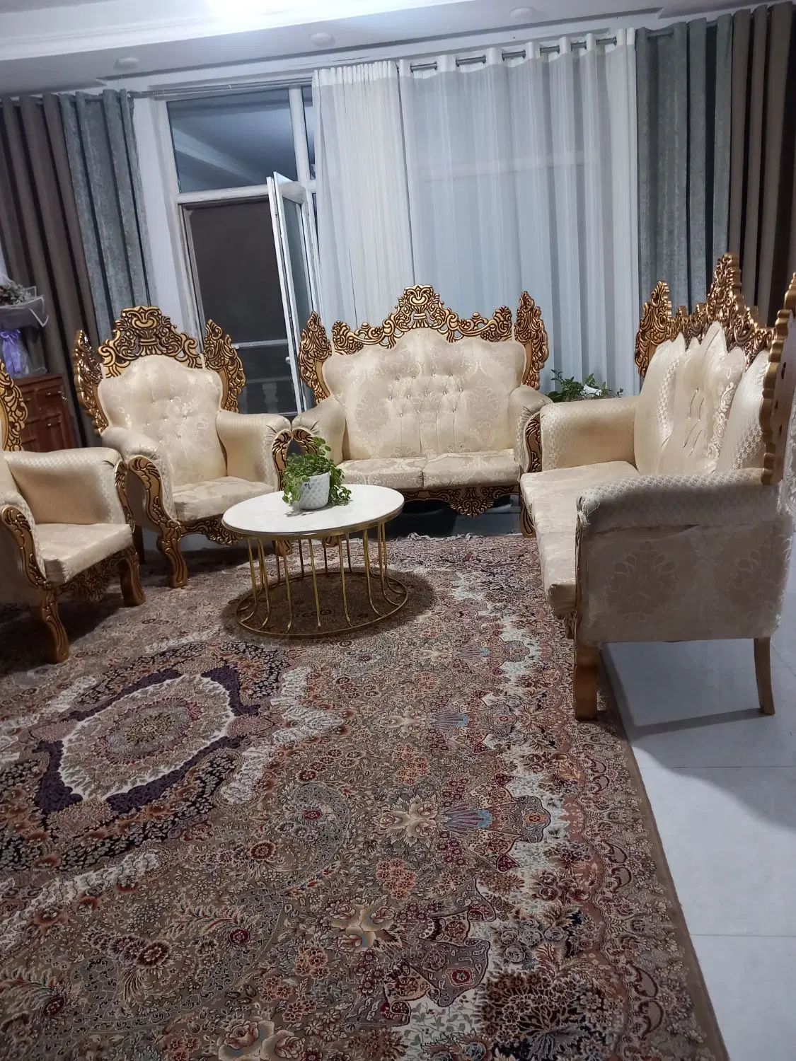 مبل ۷ نفره|مبلمان خانگی و میز عسلی|کرج, گوهردشت|دیوار