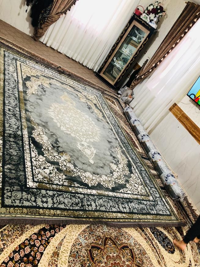 یک جفت فرش گل برجسته کاملا نو تو پلاستیک|فرش|اسفراین, |دیوار