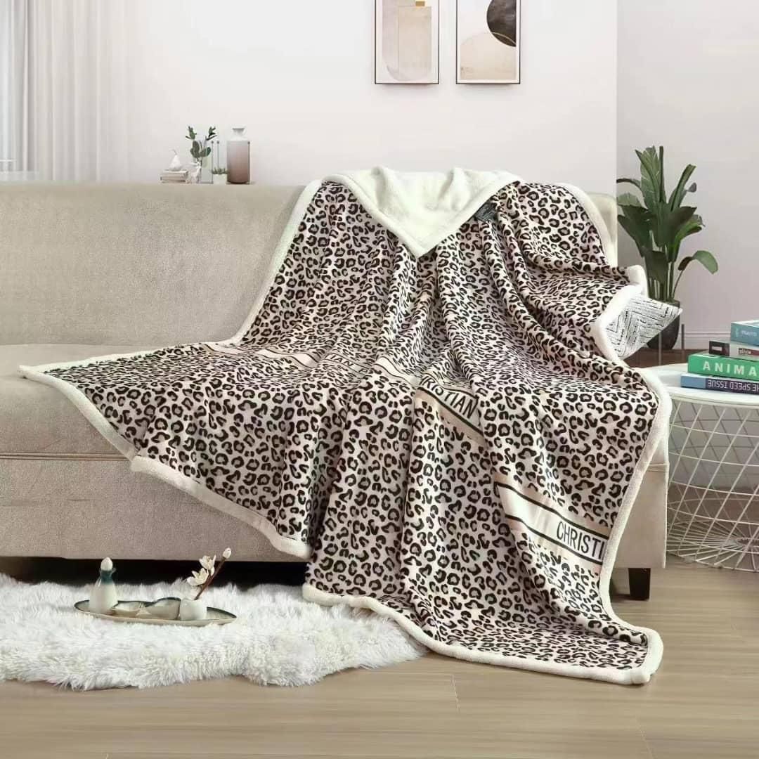 پتوی 2نفره خارجی با الیاف نخ پنبه نرم ولطیف|رختخواب، بالش، پتو|زنجان, |دیوار