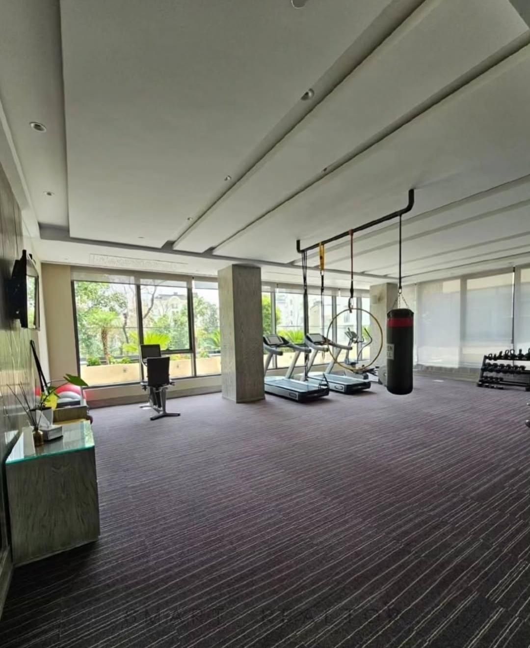 220 متر / ویو عالی آرارات / ونک