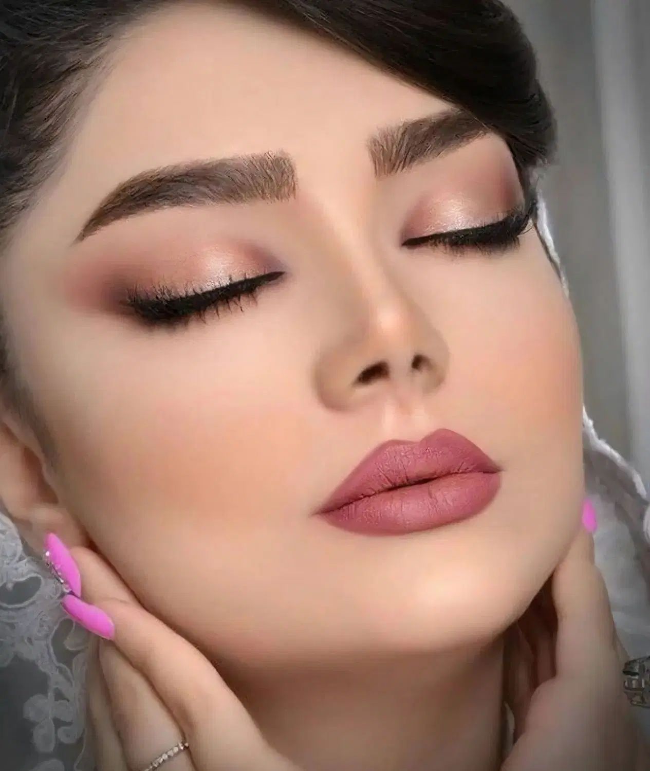 مدل کلیه خدمات زیبایی|خدمات آرایشگری و زیبایی|رشت, جهاد|دیوار