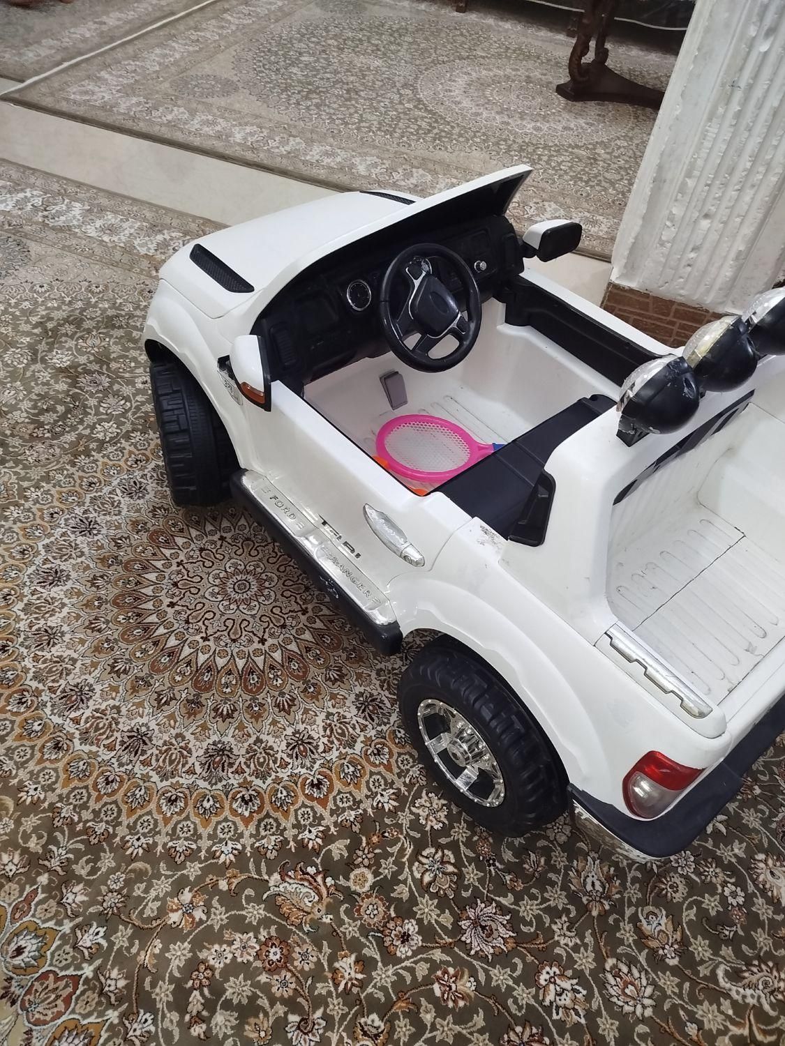 ماشین شارژی درحد نو|اسباب‌‌بازی|امیدیه, |دیوار