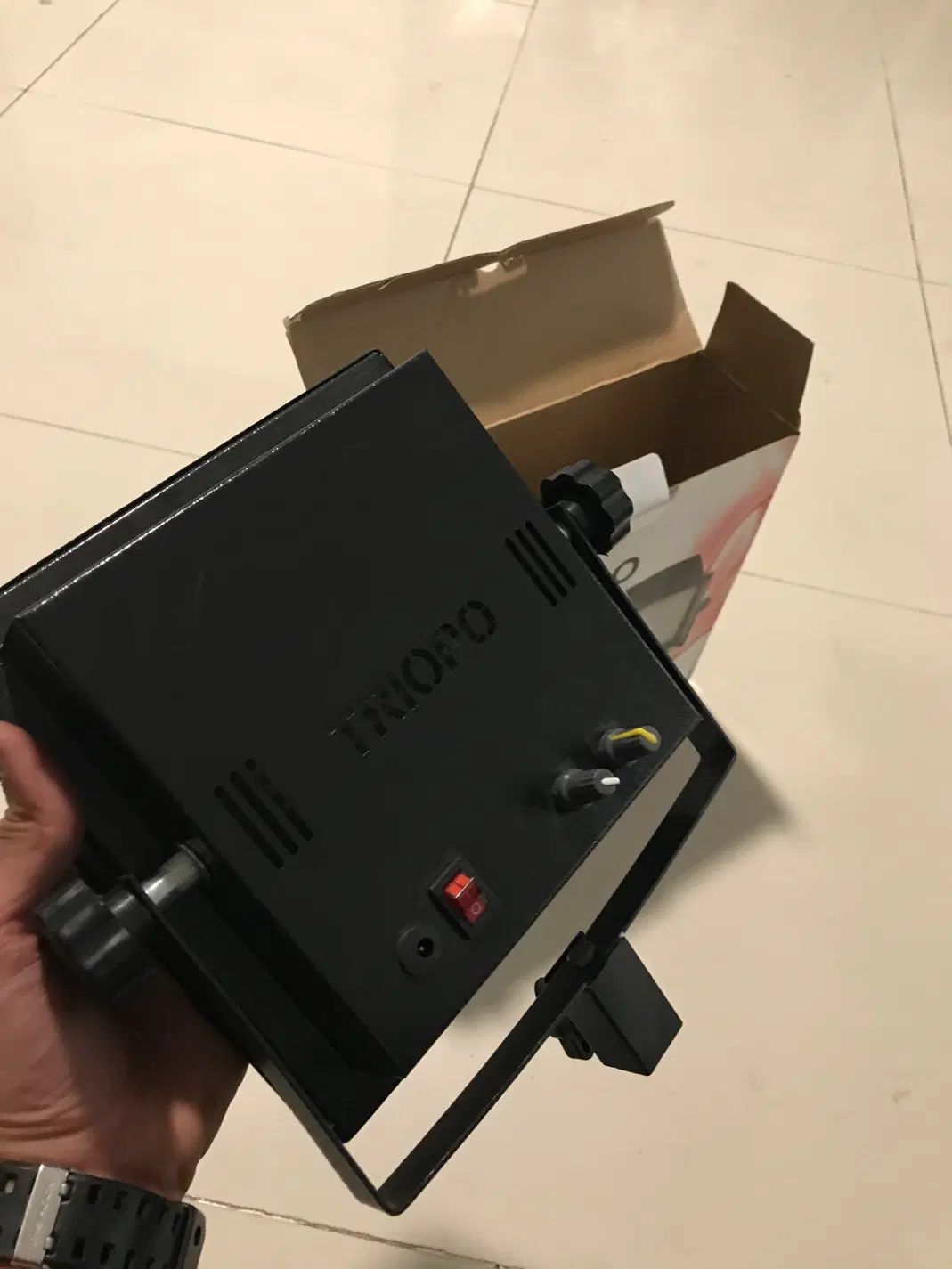 نور LED تریوپو triopo T460|دوربین عکاسی و فیلم‌برداری|تهران, فلسطین (میدان انقلاب)|دیوار