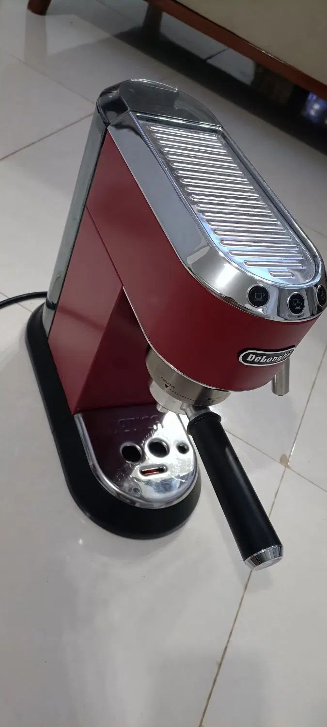قهوه ساز Delonghi|سماور، چای‌ساز، قهوه‌ساز|رشت, یخسازی|دیوار