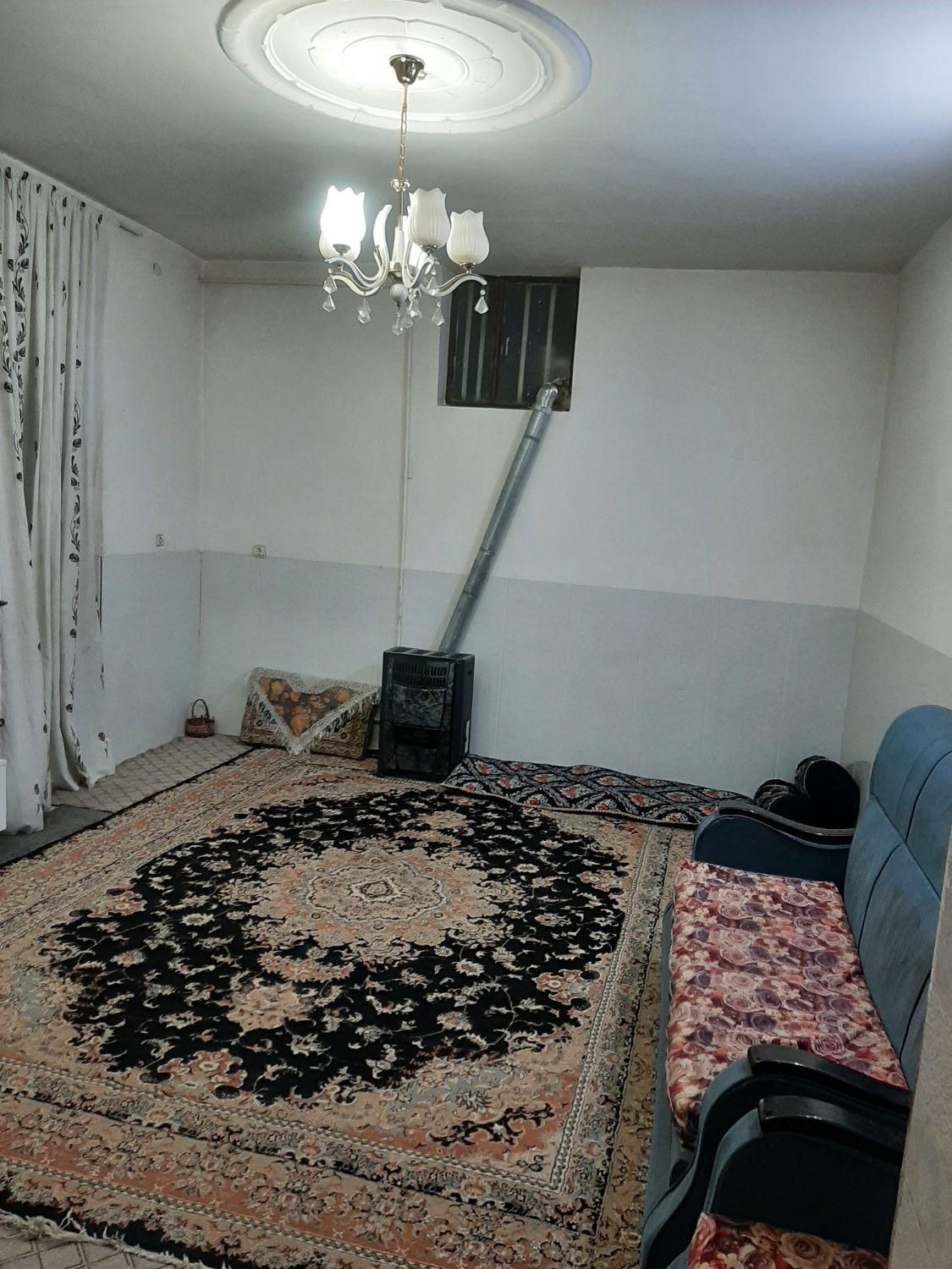 اجاره روزانه/هفتگی/ماهانه آپارتمان ۷۰ متری|اجارهٔ کوتاه‌مدت آپارتمان و سوئیت|کرمان, |دیوار