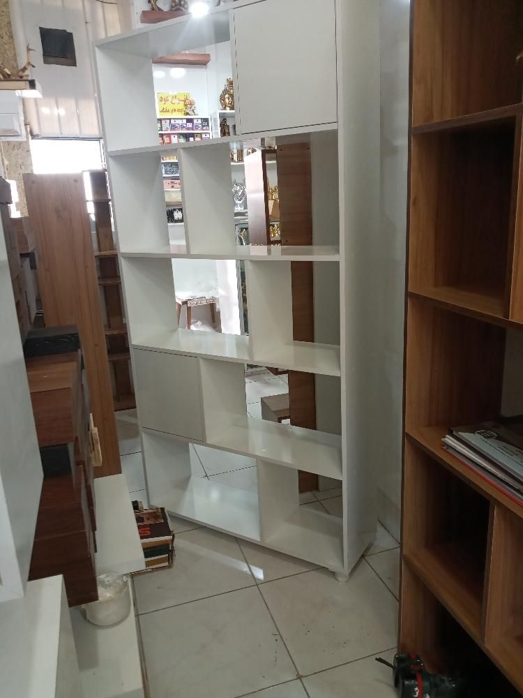 کتابخانه نامتقارن درب دار|کتابخانه، شلف، قفسه‌های دیواری|اصفهان, رهنان|دیوار