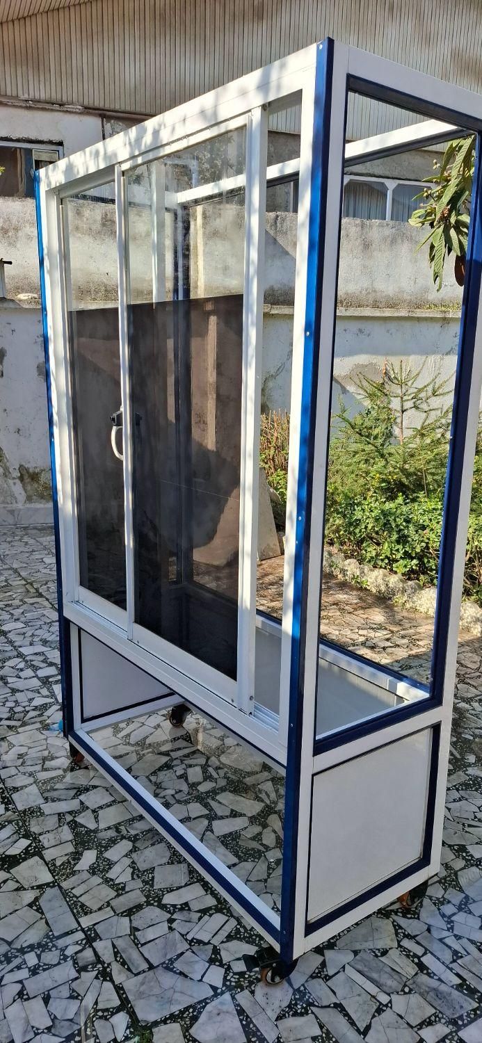 ویترین آلومینیوم|بوفه، ویترین، کنسول|صومعه‌سرا, |دیوار