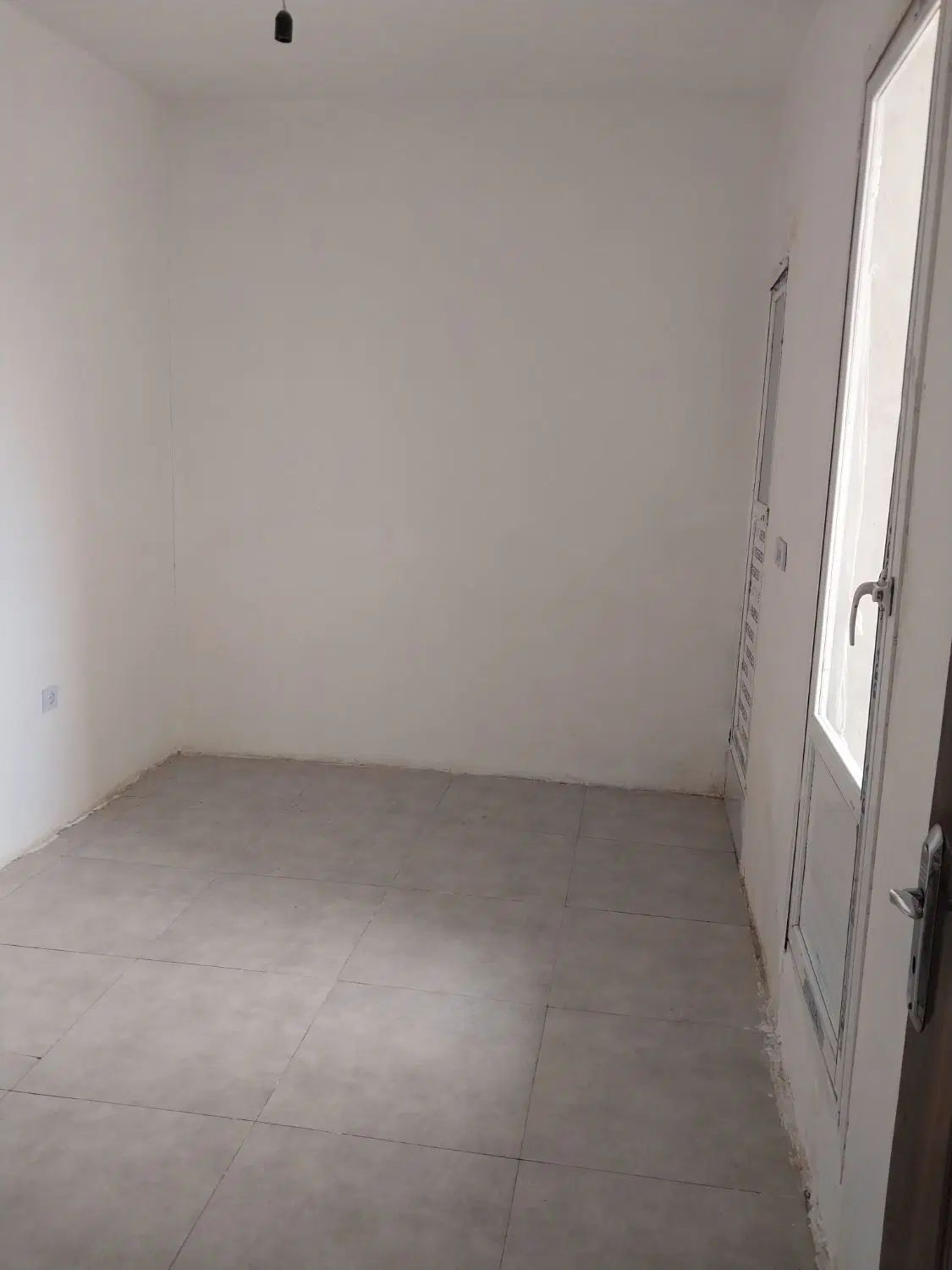 آپارتمان اجاره ای زیبا وارزون شهرک شهرداری ظفر|اجارهٔ آپارتمان|کرمانشاه, |دیوار