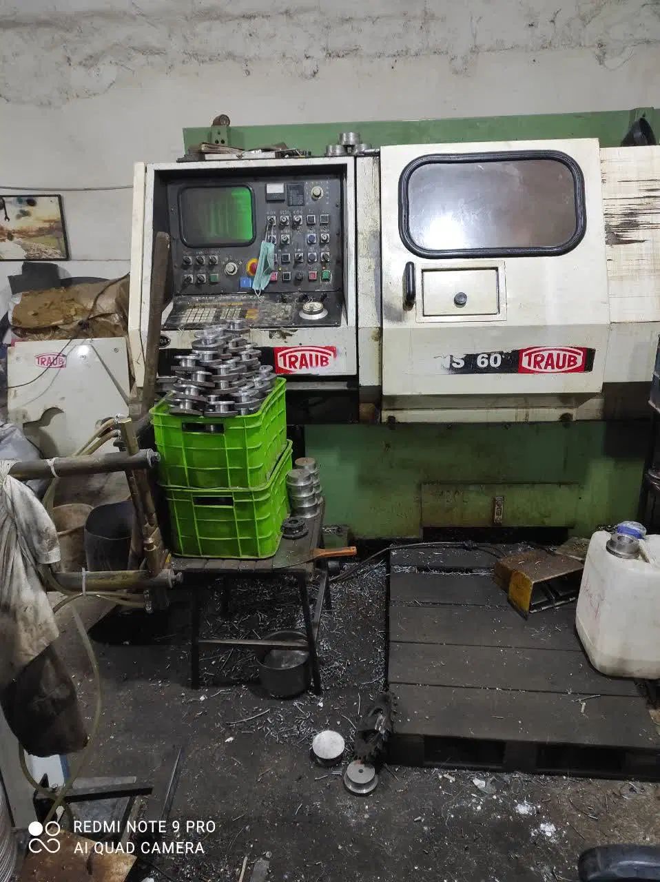 خدمات سری تراشی cnc جوشکاری نقطه جوش قلاویز پرداخت|خدمات پیشه و مهارت|قدس, شهر‌قدس|دیوار