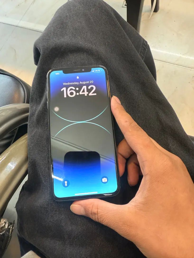 گوشی تمیز Xs max|موبایل|اندیشه, اندیشه فاز ۱|دیوار