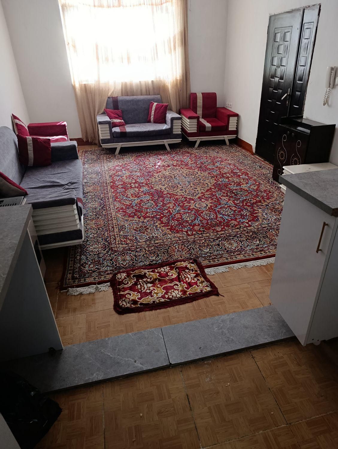 اجاره اپارتمان سوئیت تمیز.هفته ای روزانه نیم تایم|اجارهٔ کوتاه‌مدت آپارتمان و سوئیت|مشهد, گلشور|دیوار