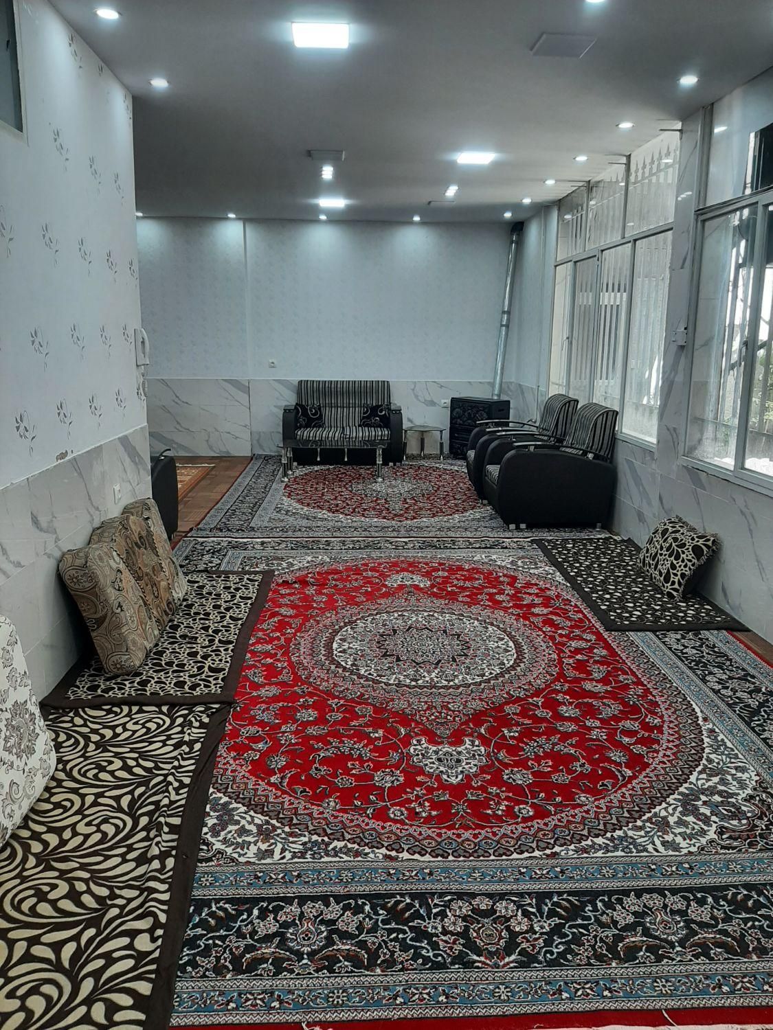 اجاره باغ ویلا باغبهادران باغ بهادران|اجارهٔ کوتاه‌مدت ویلا و باغ|لنجان, |دیوار