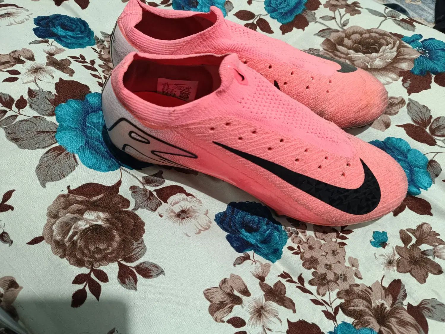 استوک نایک ایرزوم فوتبال|کیف، کفش، کمربند|خوی, |دیوار