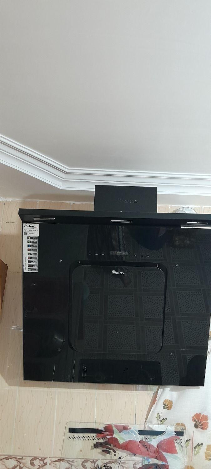 هود آشپز خانه  نو  با کنترل به علت تعویض کابینت|هود|تالش, هشتپر|دیوار