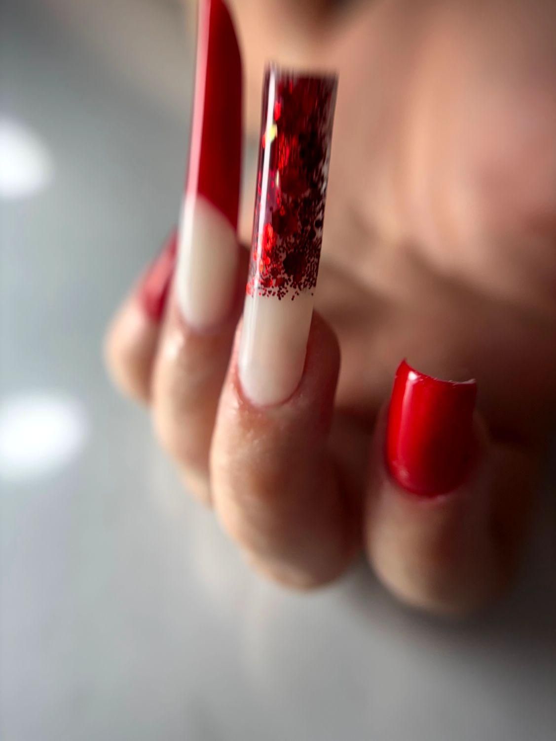 تخفیفات پاییزی  ناخن به مدت محدود|خدمات آرایشگری و زیبایی|رشت, رشتیان|دیوار