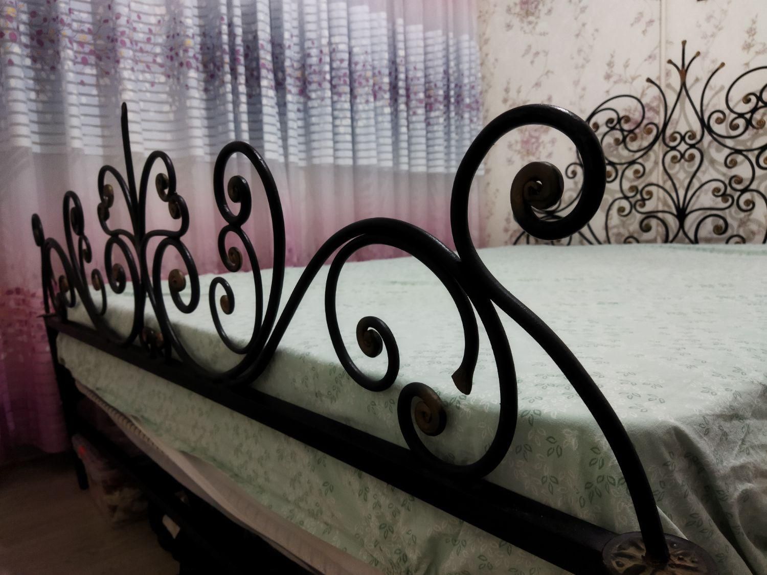 تخت فرفورژه|تخت و سرویس خواب|رشت, حافظ آباد|دیوار