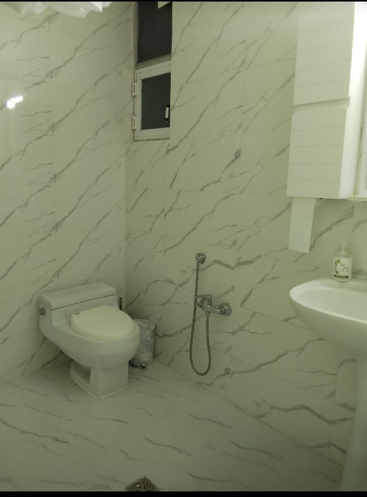 ۱۰۰متر آپارتمان. پاتریس لومومبا