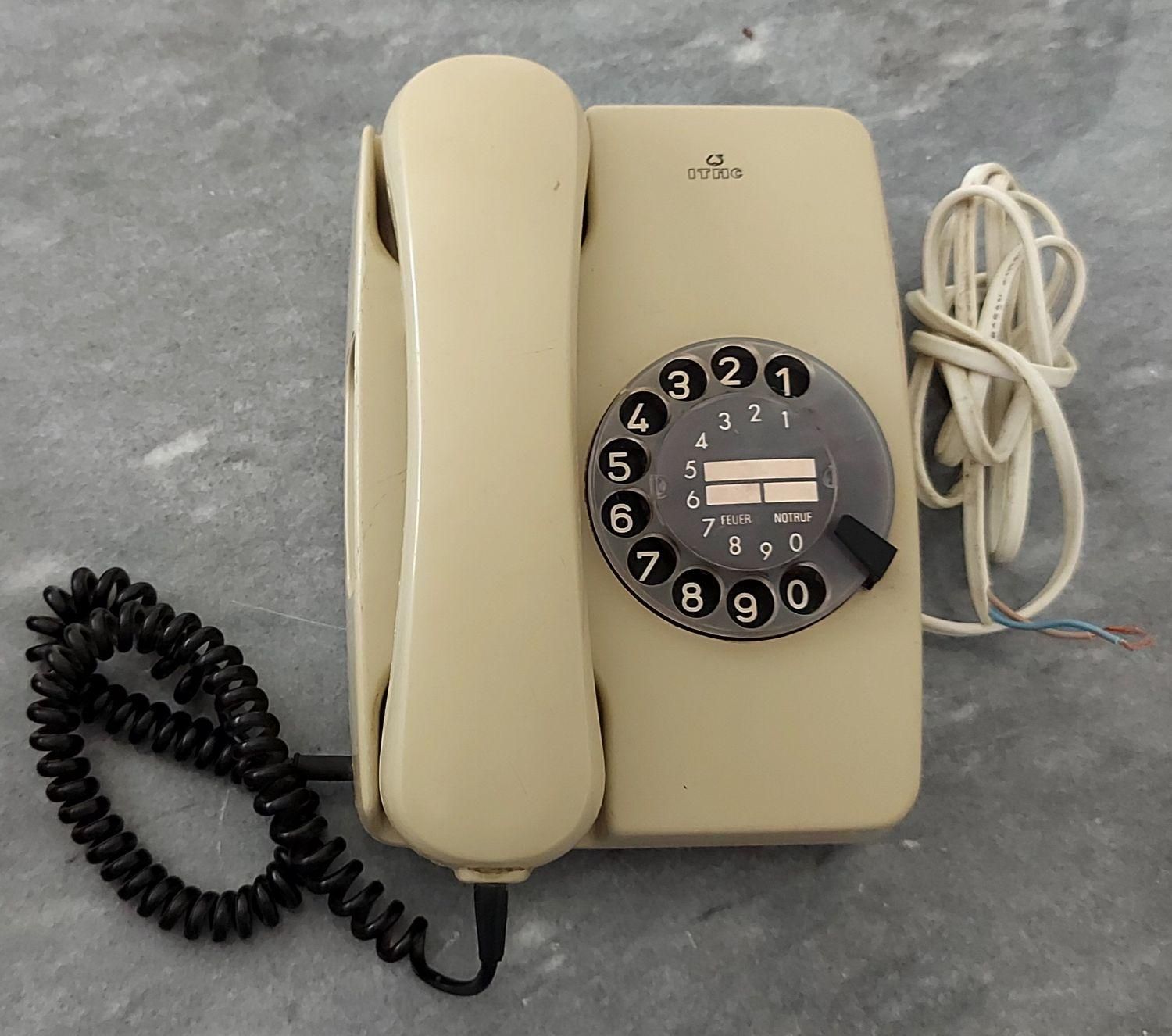 تلفن نوستالژی|تلفن رومیزی|تربت‌حیدریه, شهید قرنی|دیوار