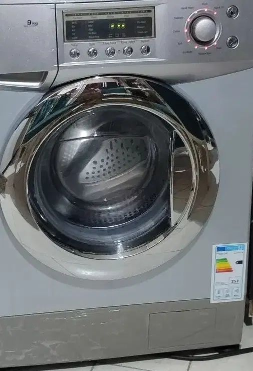 ماشین لباسشویی ۹ کیلویی برند دوو کره ای اصل|ماشین لباسشویی و خشک‌کن لباس|اراک, |دیوار