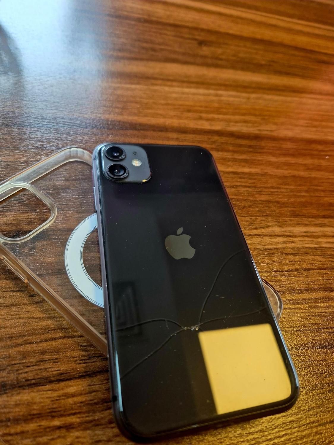 iphone 11 128g|موبایل|تهران, میرداماد|دیوار