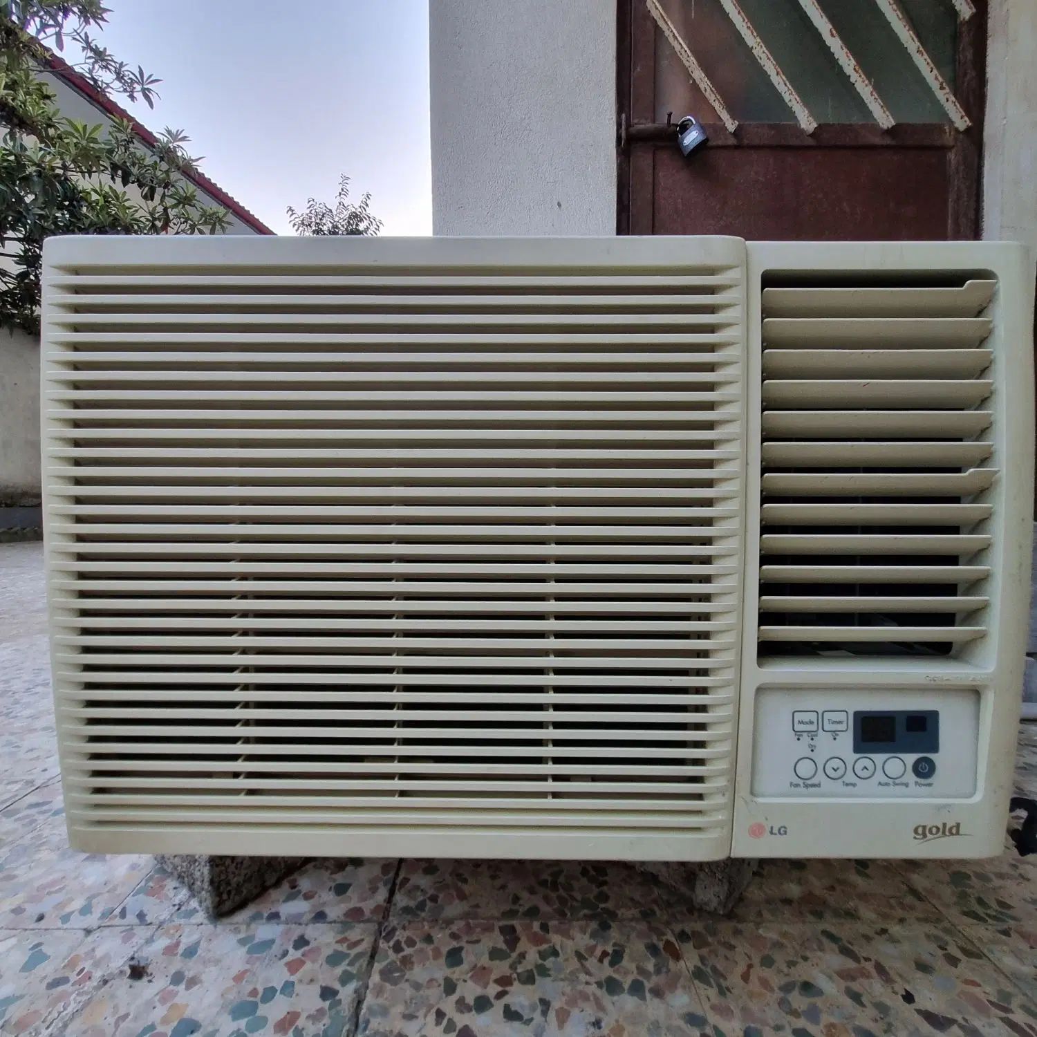 کولر گازی سالم LG گلد|کولر گازی و فن‌کوئل|رشت, عینک|دیوار