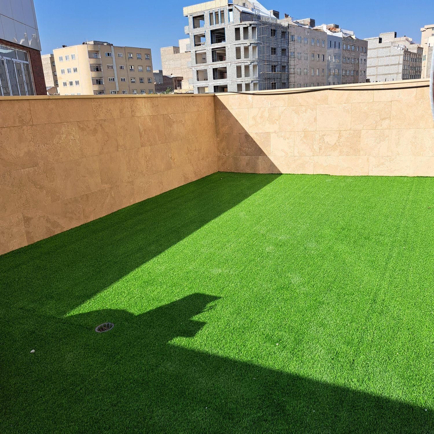 اجرای چمن مصنوعی در باغ و ویلا|خدمات باغبانی و درختکاری|تبریز, |دیوار