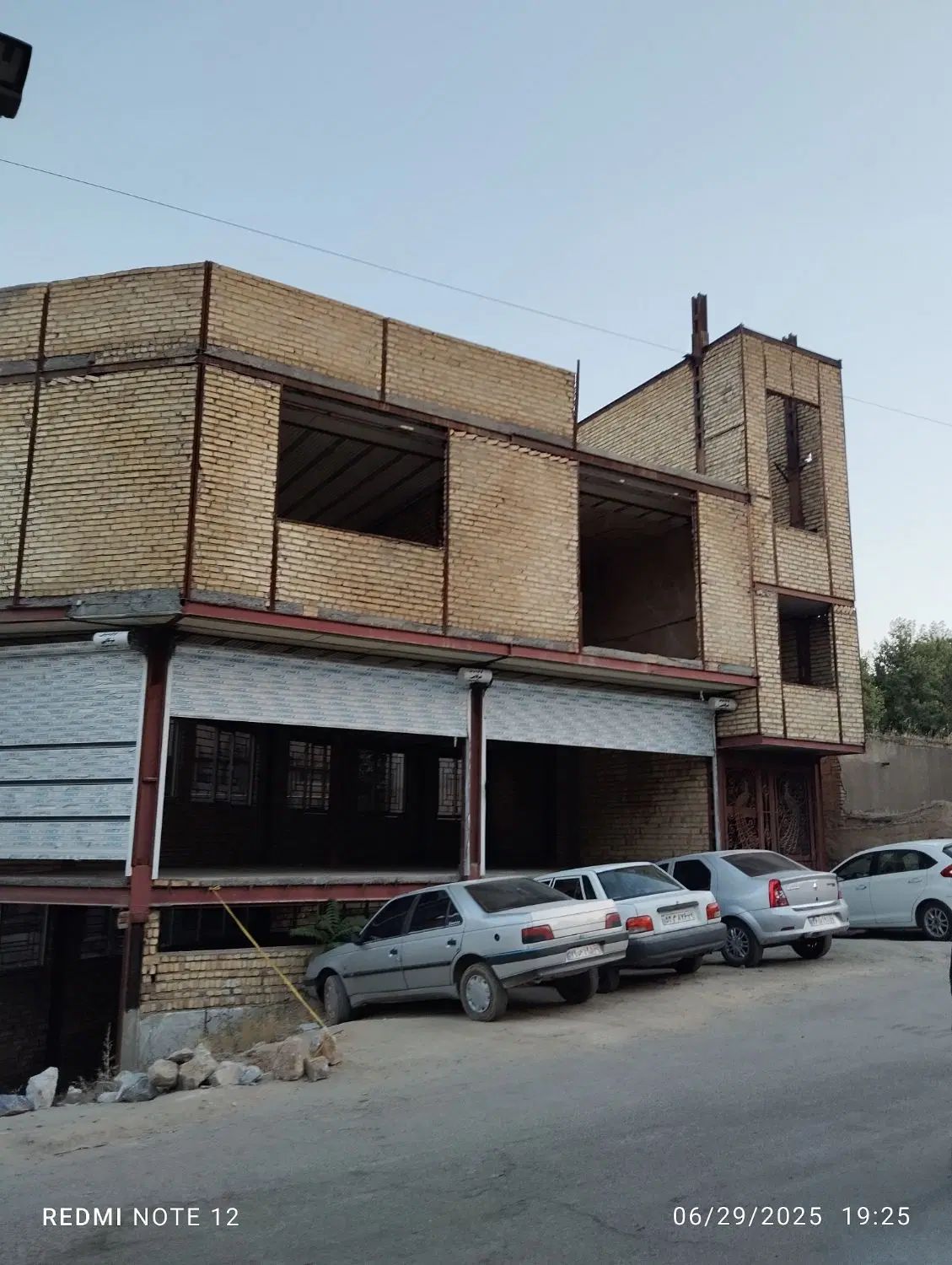 فروش ساختمان نیمه کاره مناسب برای ساختمان پزشکان|فروش دفتر کار، اتاق اداری، مطب|کنگاور, |دیوار