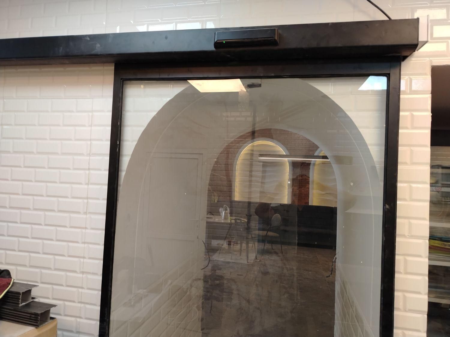 کل تهران تعمیرات کل درب های اتوماتیک شیشه ای وبرقی|خدمات پیشه و مهارت|تهران, جردن|دیوار