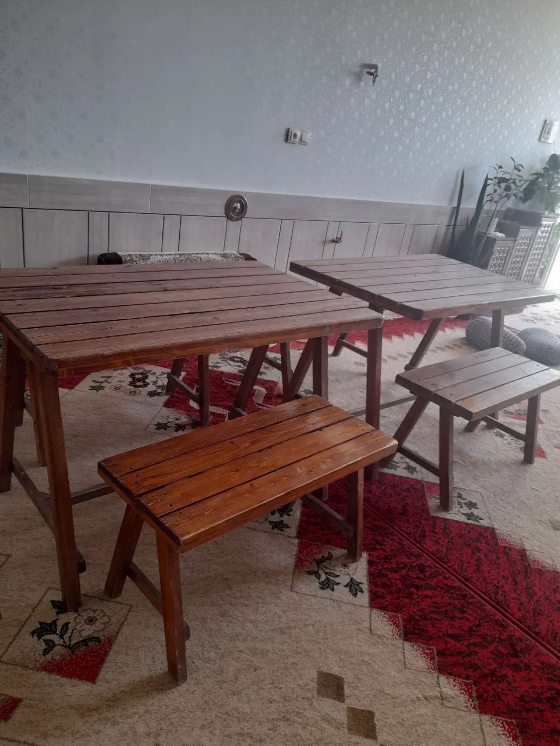 دودست میزوصندلی چوبی مخصوص فست فود وکافی شاپ|کافی‌شاپ و رستوران|مرودشت, استادیوم‎|دیوار