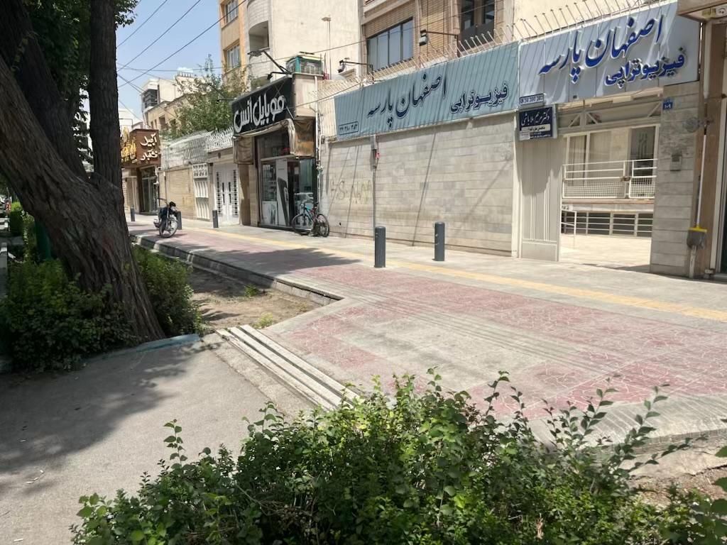اجاره دفتر کار اتاق اداری ۶۰متر جابرانصاری|اجارهٔ دفتر کار، اتاق اداری، مطب|اصفهان, میرعماد|دیوار