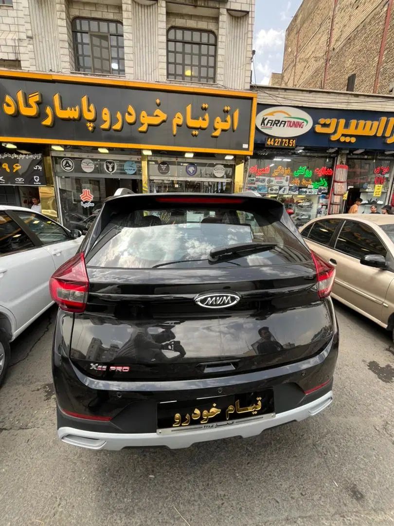 ام وی ام x22 پرو دنده ۱۴۰۴ تحویل فوری رنگ مشکی|خودرو سواری و وانت|تهران, صادقیه|دیوار