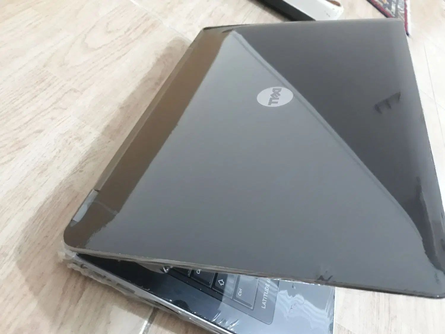 لپ تاپ dell latitude i7 قوی تر i7 از نسل هشت|رایانه همراه|رشت, چله خانه|دیوار